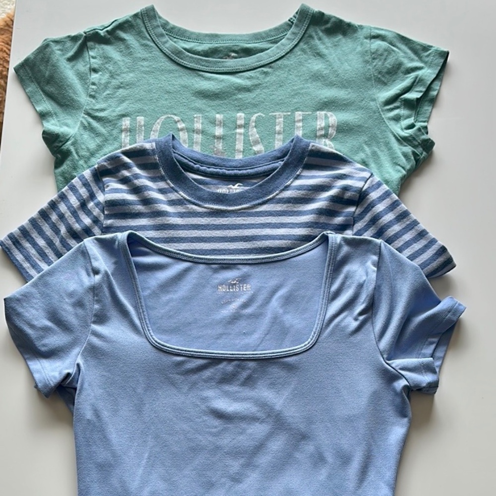 Hollister Bundle of Crop Tees